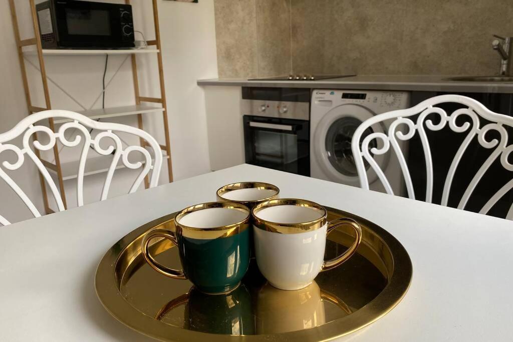 Ferienwohnung New Luxury Flat In Front Of The Parliament At Unirii Bukarest Exterior foto